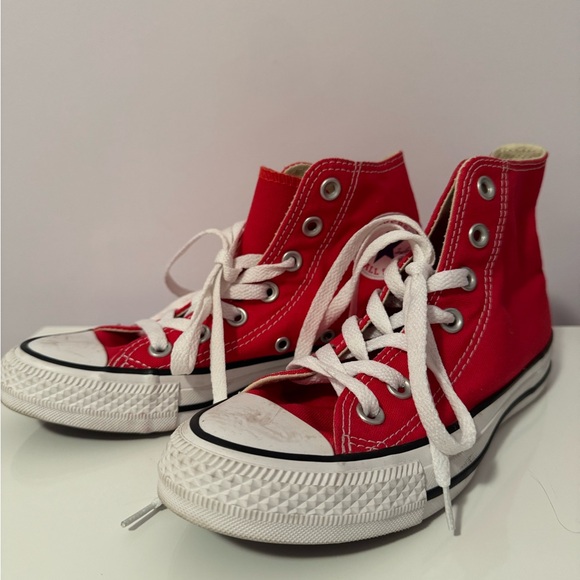 Converse Chuck Taylor All Star High Top (red canvas) - Picture 2 of 5